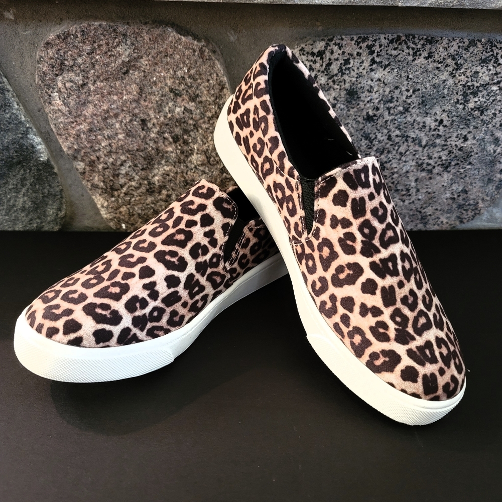 SODA Cheetah Print Slip-ons